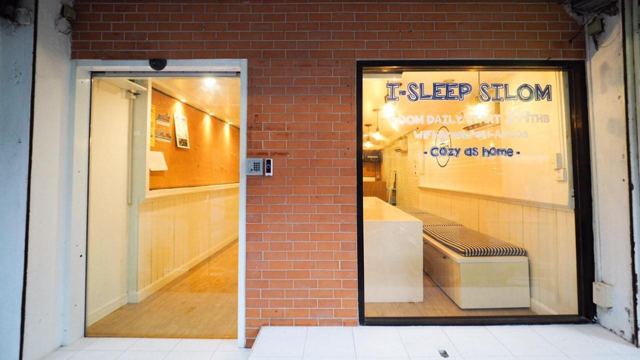 I-Sleep Silom Hostel Bangkok Dış mekan fotoğraf